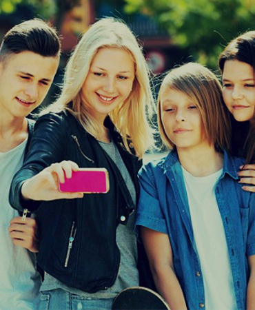 Cursuri de engleză pentru clasele 8-12 în Chișinău la buiucani